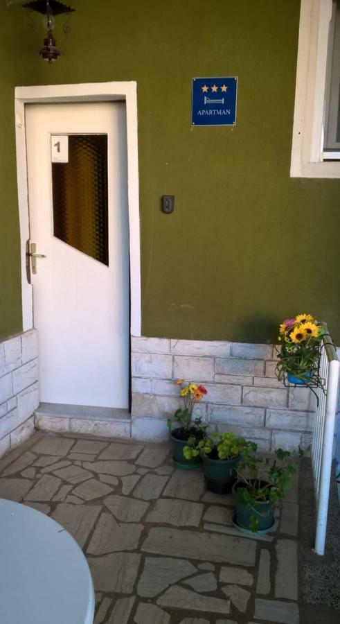 Ferienwohnung APP Veselica Umag Exterior foto