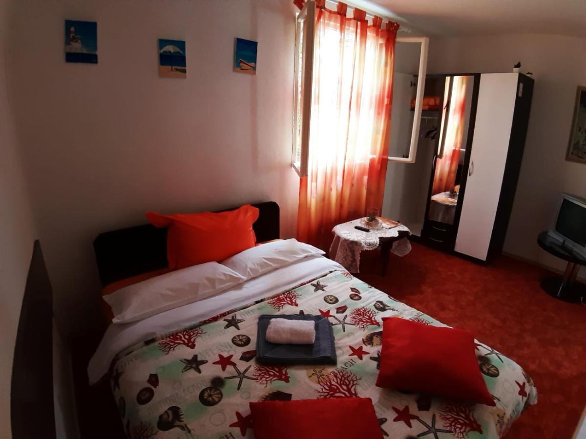 Ferienwohnung APP Veselica Umag Exterior foto